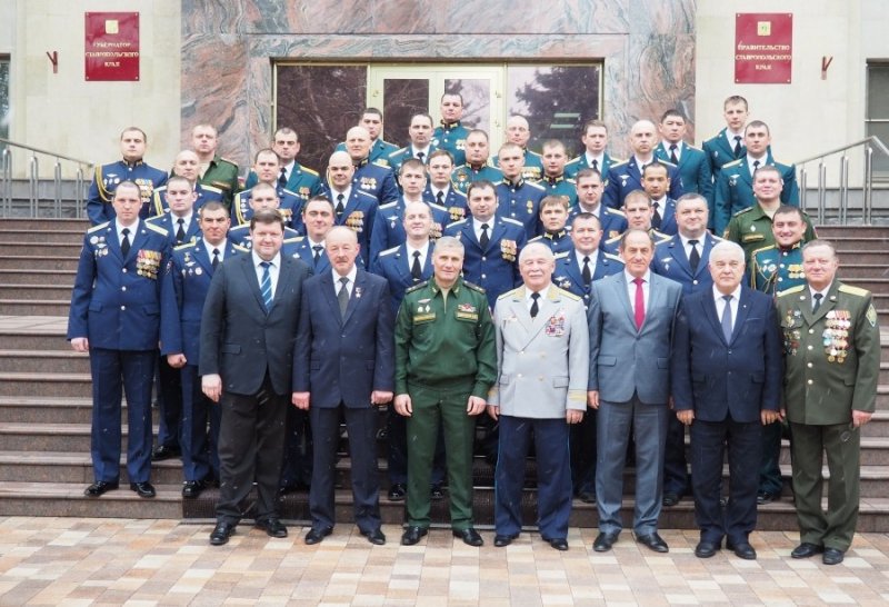 СТАВРОПОЛЬЕ. Геннадий Ягубов поздравил военнослужащих