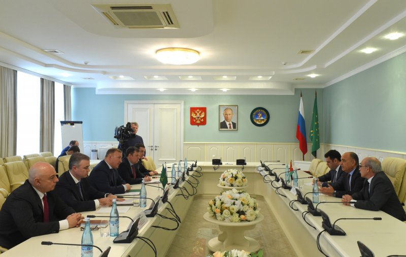 АДЫГЕЯ. Глава Адыгеи и посол Иордании в РФ обсудили аспекты сотрудничества