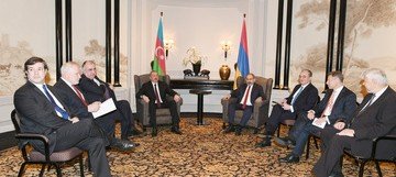 АЗЕРБАЙДЖАН. Армяно-азербайджанский саммит оказался ”позитивным” и ”конструктивным”