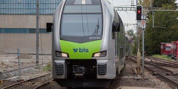 АЗЕРБАЙДЖАН. Грузия приняла по БТК первый пассажирский поезд из Турции