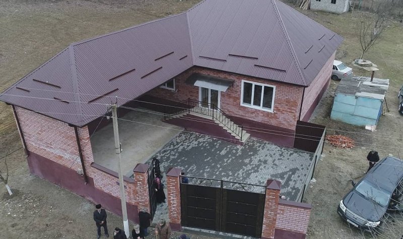 ЧЕЧНЯ. Фонд Кадырова построил новый дом семье Исраиловых из Ялхой-Мохка