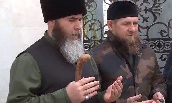 ЧЕЧНЯ. Глава Чечни посетил зияраты в Веденском районе