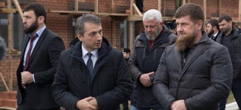 ЧЕЧНЯ. Р. Кадыров посетил ряд строительных площадок в Гудермесском районе