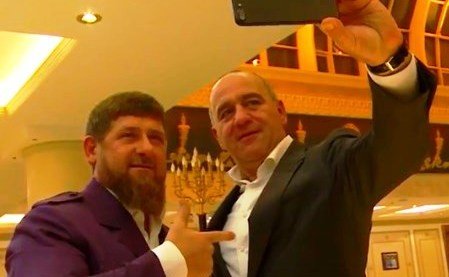 ЧЕЧНЯ. Р. Кадыров поздравил с днем рождения Главу КЧР Рашида Темрезова