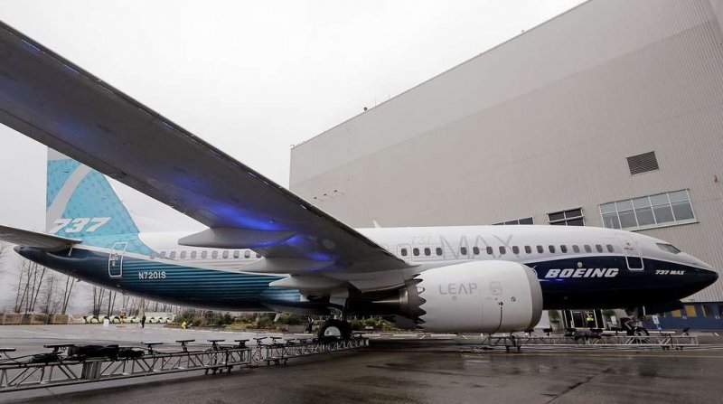 Россия запретила полеты Boeing 737 MAX