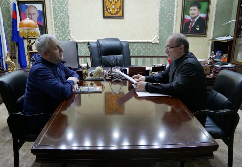 ЧЕЧНЯ. Ш. Абдул-Кадыров и И. Байханов обсудили вопросы защиты прав граждан в сфере образования