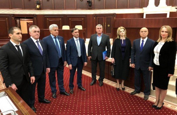 ДАГЕСТАН. Визит дагестанских депутатов в Азербайджанскую республику