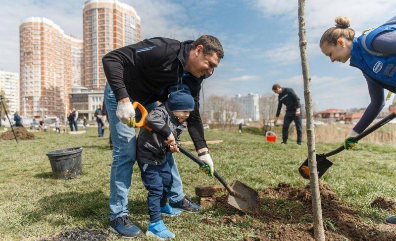 КРАСНОДАР. #10000деревьев. Новый челлендж предложил Евгений Первышов жителям Краснодара