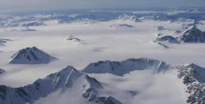 Льда Антарктиды сотрясают загадочные толчки