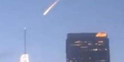 Жителей Лос-Анджелеса напугал необычный метеорит