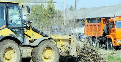 АДЫГЕЯ. В Майкопе наводят весеннюю чистоту