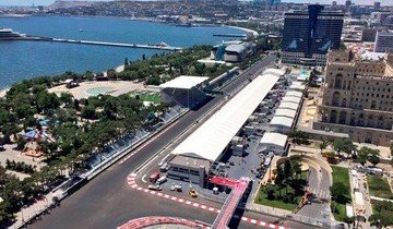АЗЕРБАЙДЖАН. Первый заезд Formula 1 в Баку приостановили из-за незакрепленной крышки люка