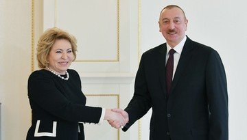 АЗЕРБАЙДЖАН. Валентина Матвиенко предложила Ильхаму Алиеву написать "Тотальный диктант"