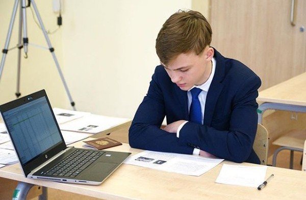ЧЕЧНЯ. Чеченские школьники досрочно сдали ЕГЭ по иностранному языку, биологии и физике