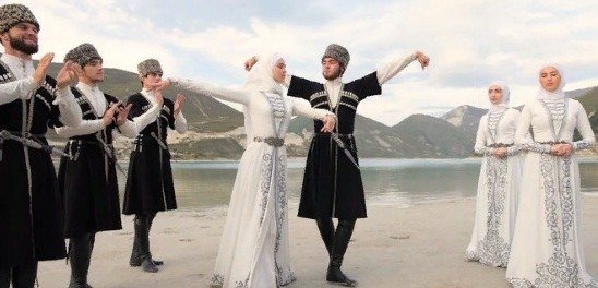 ЧЕЧНЯ. Глава Чечни: Наши танцевальные ансамбли собирают полные залы в разных странах планеты