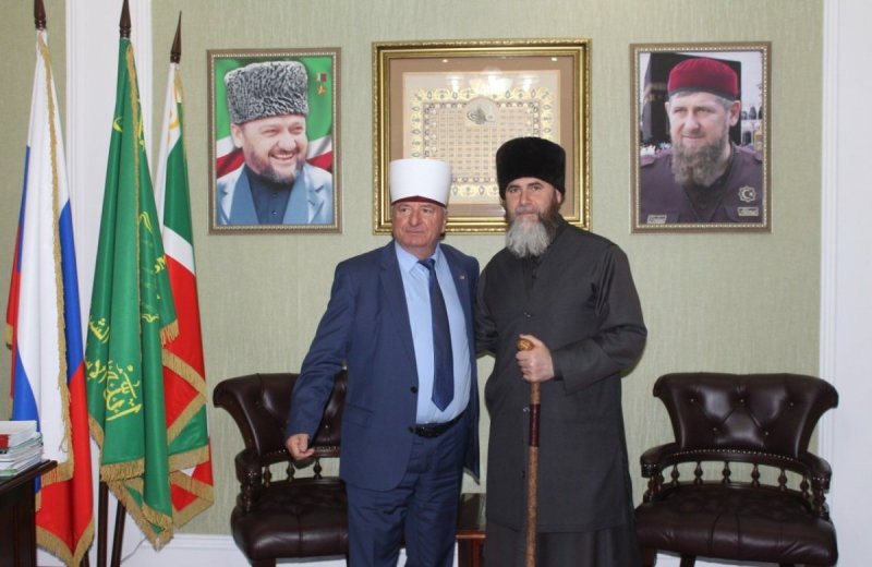 ЧЕЧНЯ. Муфтий ЧР встретился с муфтием Северной Македонии Сулейманом Афанди Раджаби