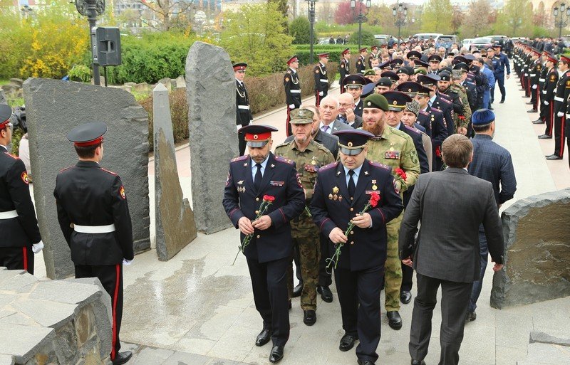 ЧЕЧНЯ. В Чечне почтили память погибших в борьбе с терроризмом