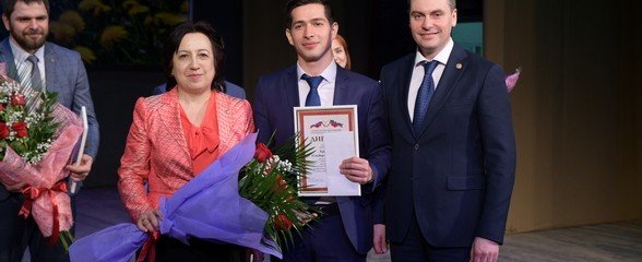 ДАГЕСТАН. Лучшим учителем Республики Дагестан 2019 года признан  Ильдар Хусаинов