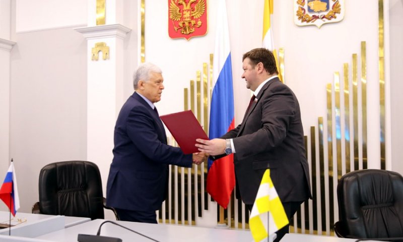 ДАГЕСТАН. Соглашение о сотрудничестве подписали руководители законодательных органов Ставрополья и Дагестана