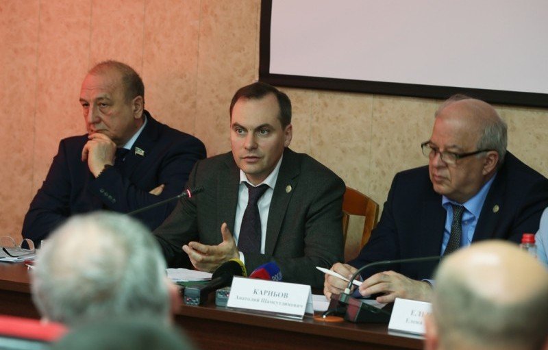 ДАГЕСТАН. В Махачкале обсудили вопросы реализации в Дагестане программы «Земский доктор»