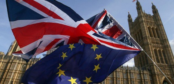 ЕС и Великобритания договорились перенести Brexit на 31 октября