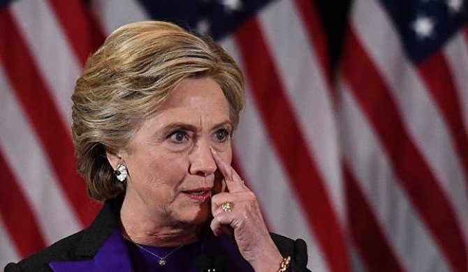 Хиллари Клинтон заявила, что Ассанж должен ответить за соедянное
