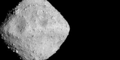 Япония сбросила бомбу на астероид Рюгу 