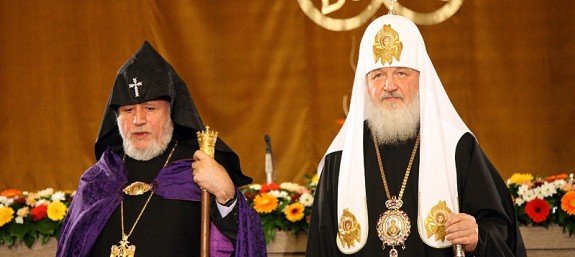 Католикос Гарегин II и патриарх Кирилл проведут встречу в Москве