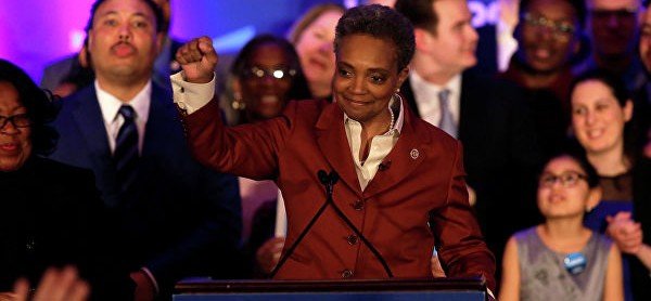 Мэром Чикаго впервые избрана темнокожая женщина нетрадиционной ориентации