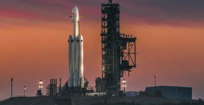 НАСА доверит Falcon Heavy доставку людей на Луну