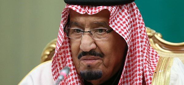 Саудовский король подарил Ираку миллиард долларов, сообщают СМИ