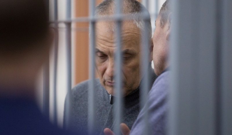 Суд оставил без изменений приговор экс-губернатору Сахалина Хорошавину