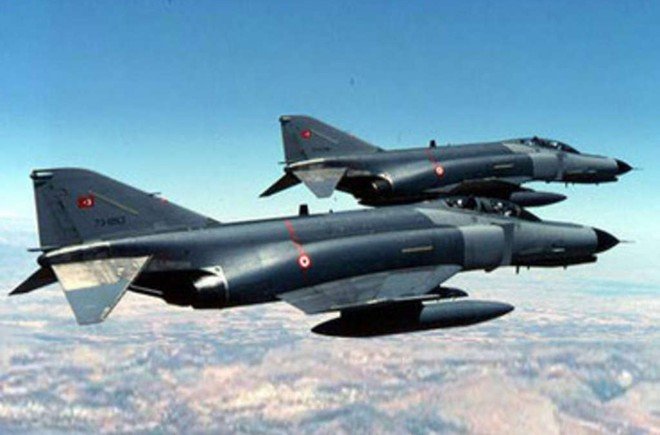 Турецкие истребители разбомбили Северный Ирак