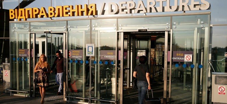 Украина запретила любые прямые авиаперелеты с Россией