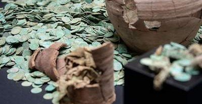 В Германии нашли крупнейший клад средневековых монет