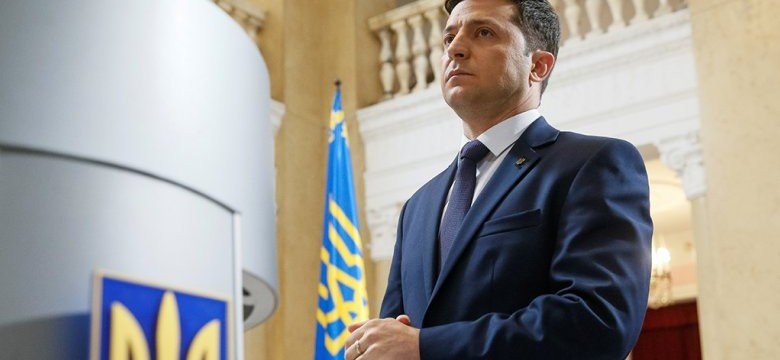 Зеленский и Порошенко прошли во второй тур выборов на Украине