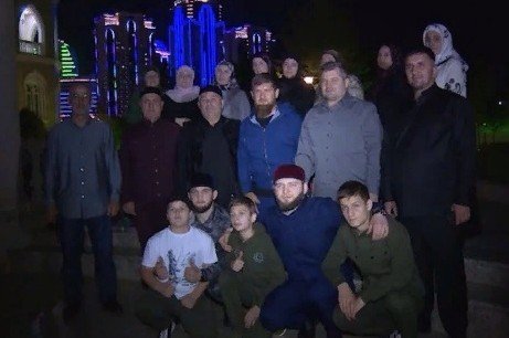 ЧЕЧНЯ. Семья Кадыровых организовала ифтар для родственников