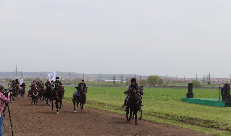 ИНГУШЕТИЯ. На столичном ипподроме прошли конные скачки