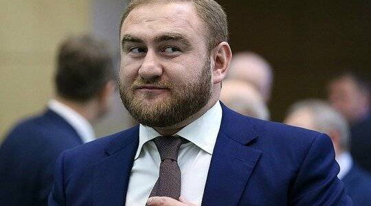 КЧР. 22 мая Арашукова могут лишить сенаторского мандата