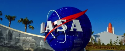 NASA планирует отправить женщину на Луну