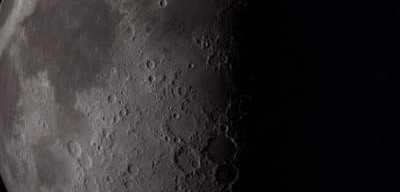 NASA показало место крушения зонда на Луне