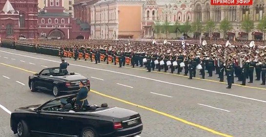 Парад на Красной площади в Москве