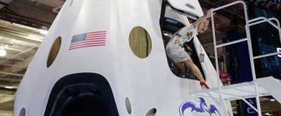 В SpaceX назвали причину аварии Dragon-2