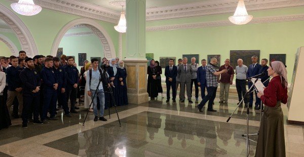 ЧЕЧНЯ. Активисты ОНФ в Чечне провели акцию «Идем в музей»