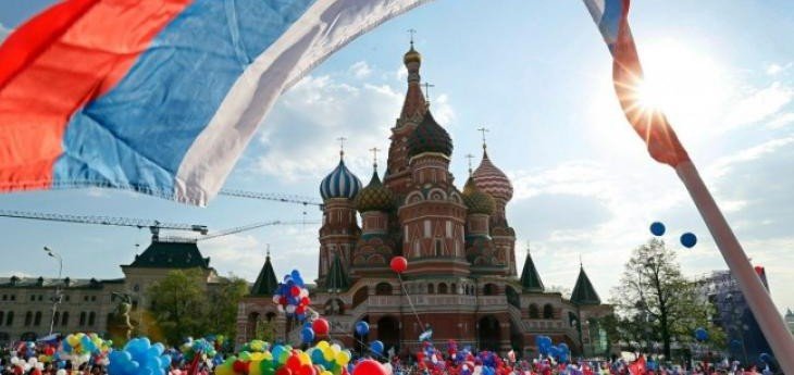 ЧЕЧНЯ. Глава Чеченской Республики поздравил соотечественников с Днем России