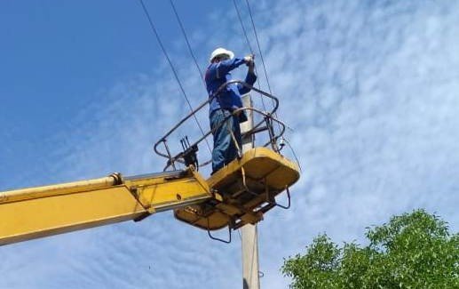 ЧЕЧНЯ. Грозненские энергетики продолжают ликвидацию последствий непогоды в столице Чечни