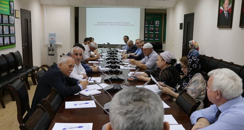 ЧЕЧНЯ. В Избиркоме Чечни обсудили вопросы подготовки к муниципальным выборам