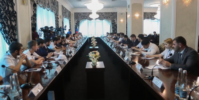 ИНГУШЕТИЯ. В Магасе открылся международный саммит молодых парламентариев