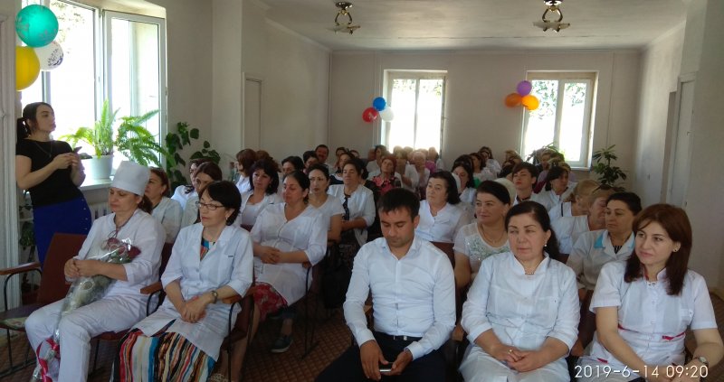 КБР. В Черекском районе поздравили медицинских работников.