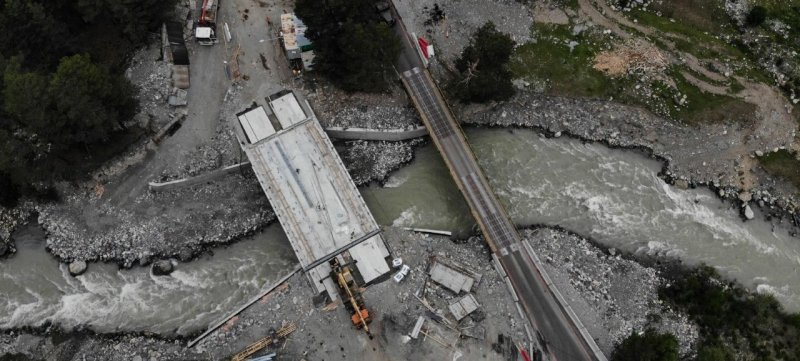 КБР. В КБР завершается капитальный ремонт моста в Приэльбрусье